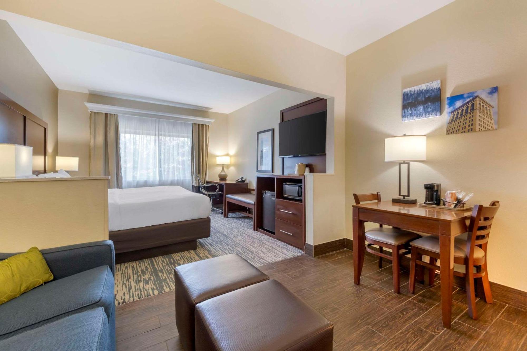 Comfort Suites Keeneland Лексингтън Екстериор снимка