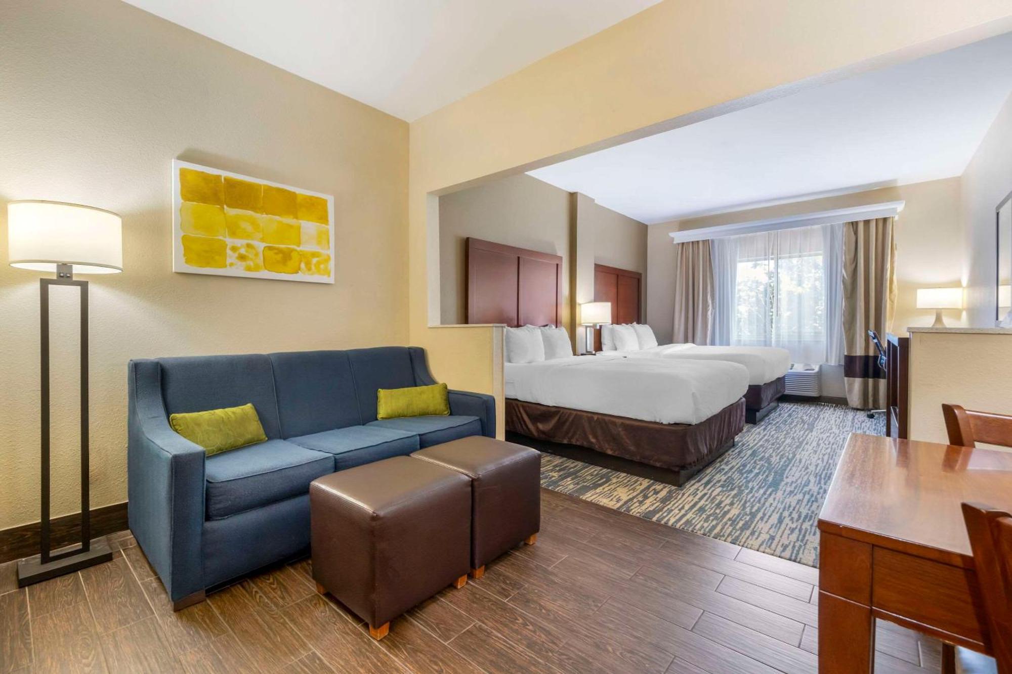 Comfort Suites Keeneland Лексингтън Екстериор снимка
