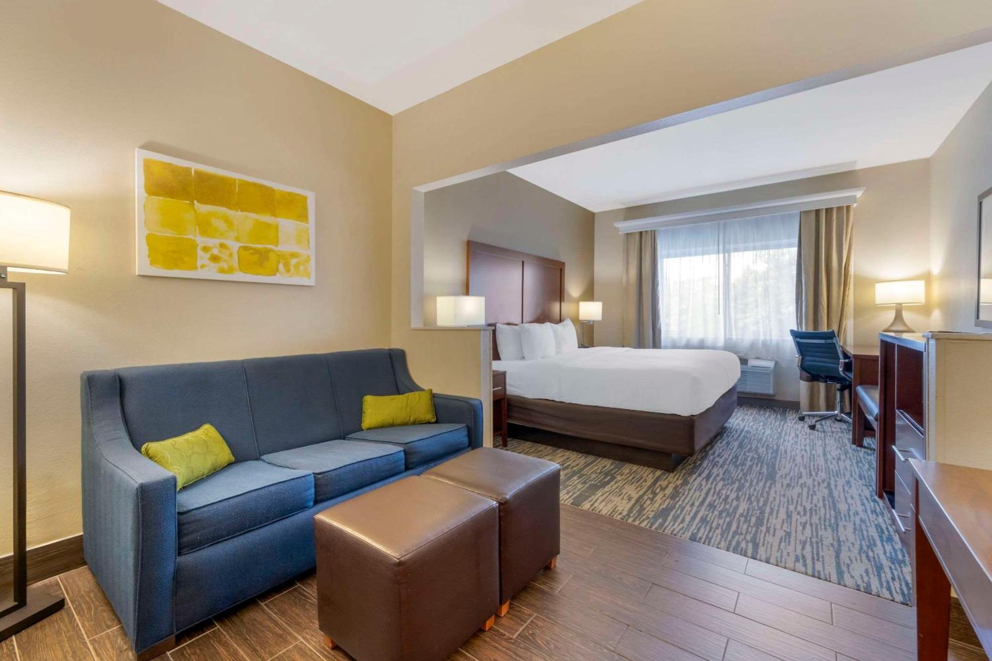 Comfort Suites Keeneland Лексингтън Екстериор снимка