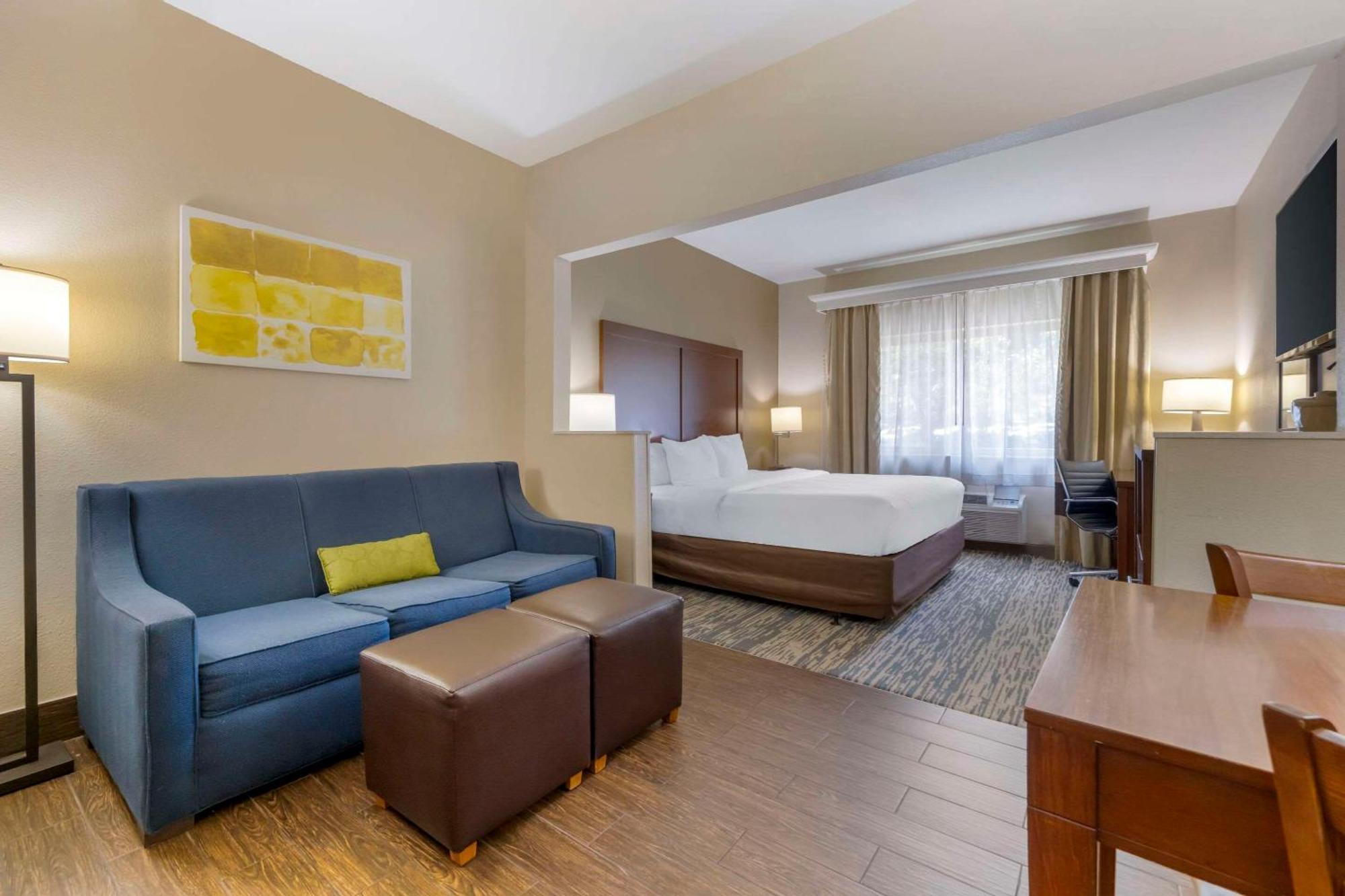 Comfort Suites Keeneland Лексингтън Екстериор снимка